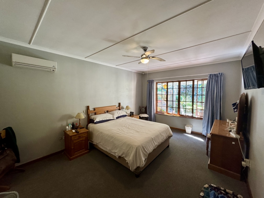 2 Bedroom Property for Sale in Montrose KwaZulu-Natal