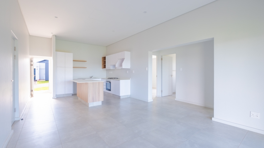 3 Bedroom Property for Sale in Lincoln Meade KwaZulu-Natal