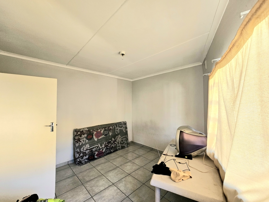 To Let 3 Bedroom Property for Rent in Mount Vernon KwaZulu-Natal