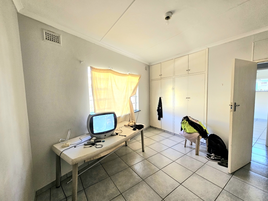 To Let 3 Bedroom Property for Rent in Mount Vernon KwaZulu-Natal