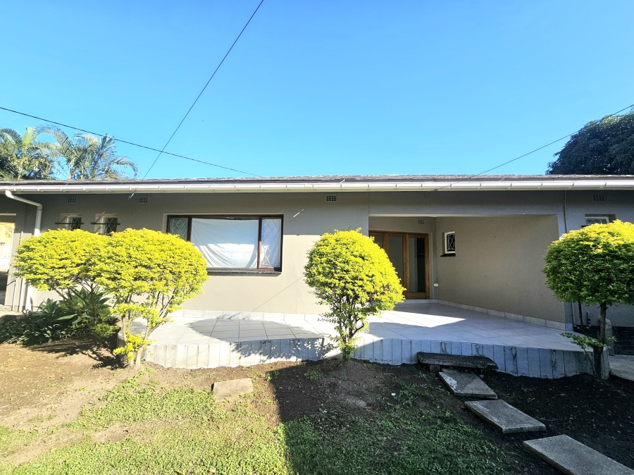 To Let 3 Bedroom Property for Rent in Mount Vernon KwaZulu-Natal