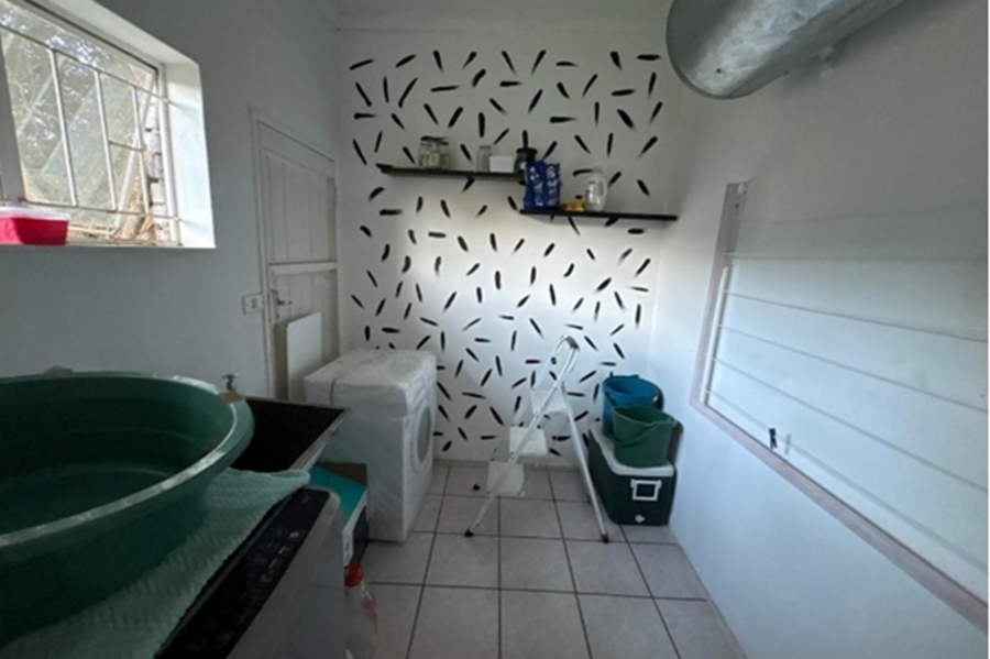 4 Bedroom Property for Sale in Sunnyridge KwaZulu-Natal