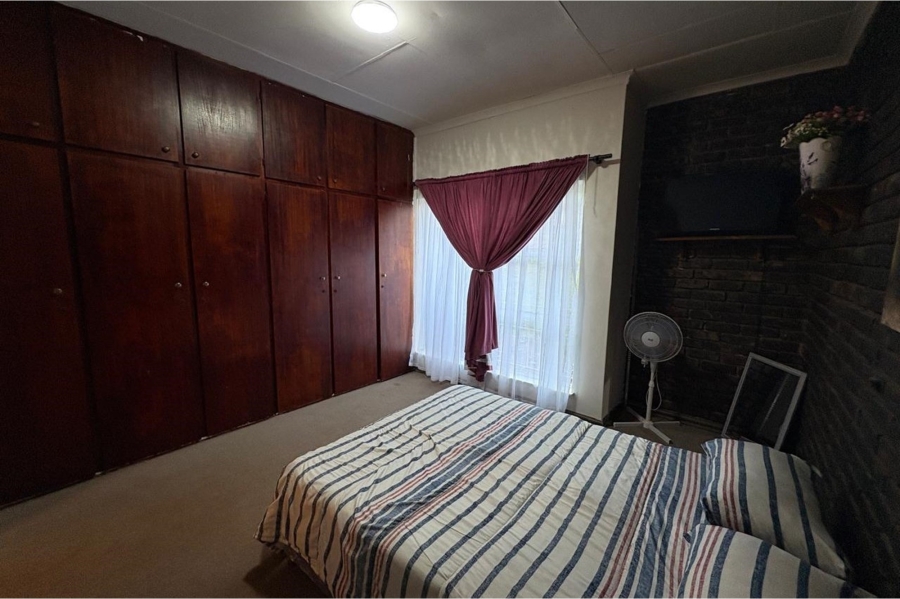 4 Bedroom Property for Sale in Sunnyridge KwaZulu-Natal