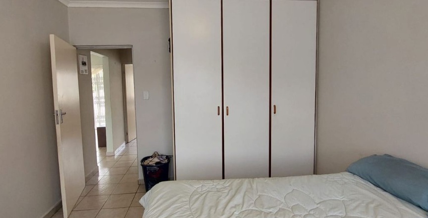 2 Bedroom Property for Sale in Manaba Beach KwaZulu-Natal