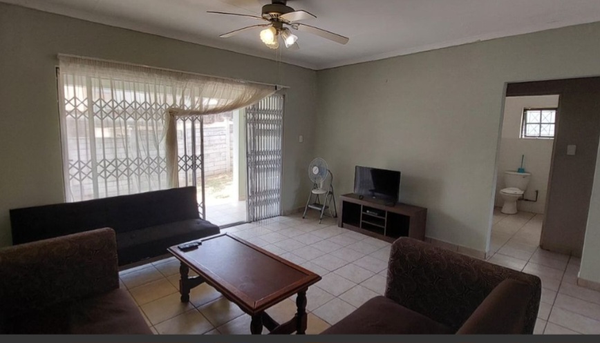 2 Bedroom Property for Sale in Manaba Beach KwaZulu-Natal