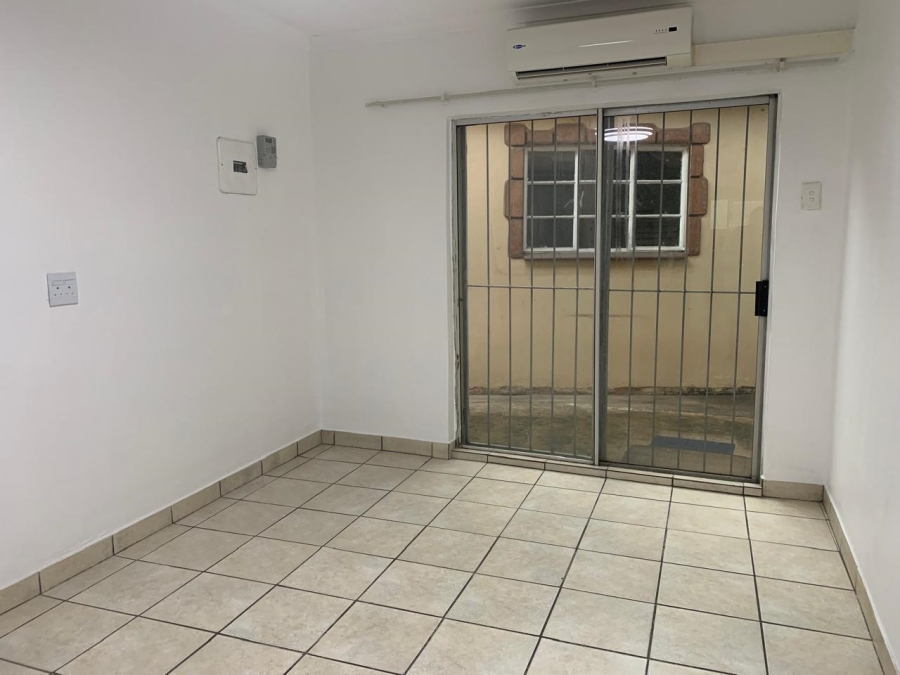 To Let 1 Bedroom Property for Rent in Arboretum KwaZulu-Natal