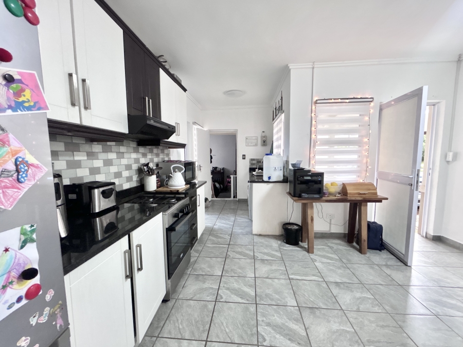 To Let 3 Bedroom Property for Rent in Ballito Central KwaZulu-Natal