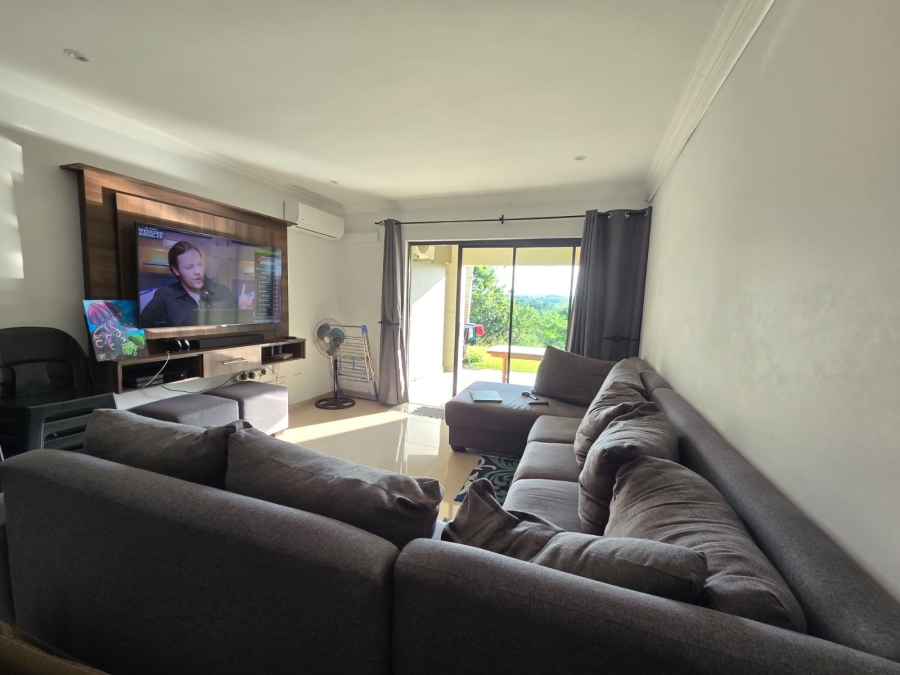 To Let 2 Bedroom Property for Rent in Palm Lakes Estate KwaZulu-Natal