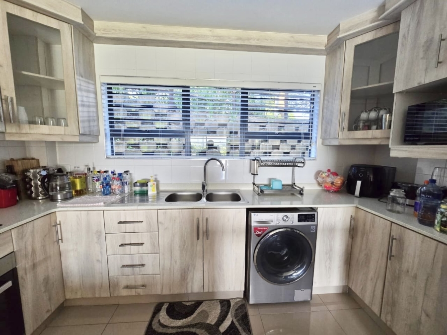 To Let 2 Bedroom Property for Rent in Palm Lakes Estate KwaZulu-Natal