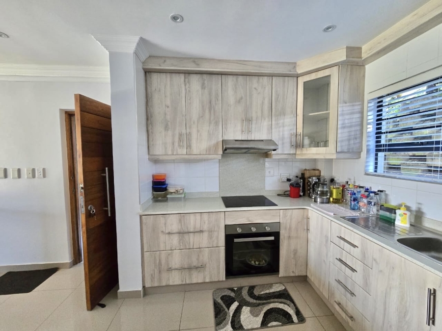To Let 2 Bedroom Property for Rent in Palm Lakes Estate KwaZulu-Natal