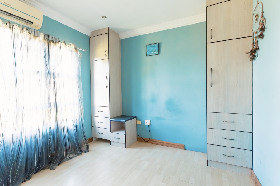 To Let 4 Bedroom Property for Rent in Birdswood KwaZulu-Natal