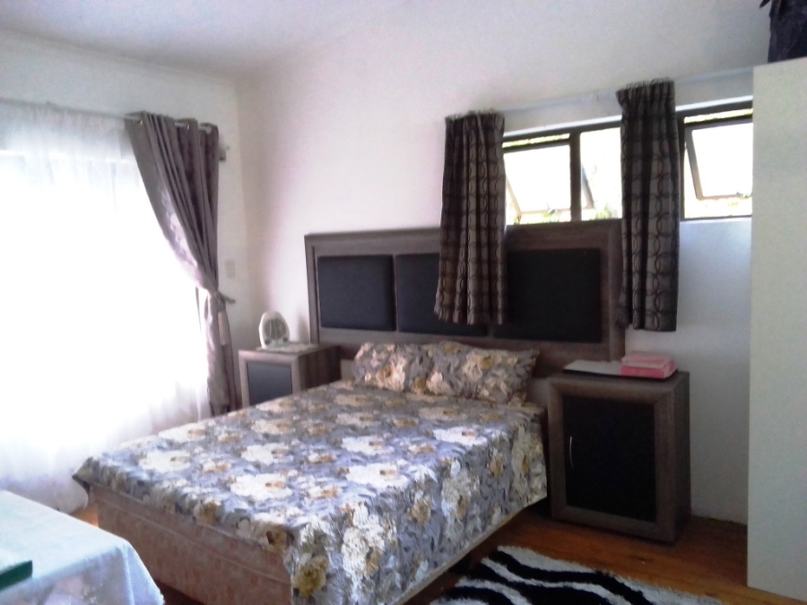 3 Bedroom Property for Sale in Umtentweni KwaZulu-Natal