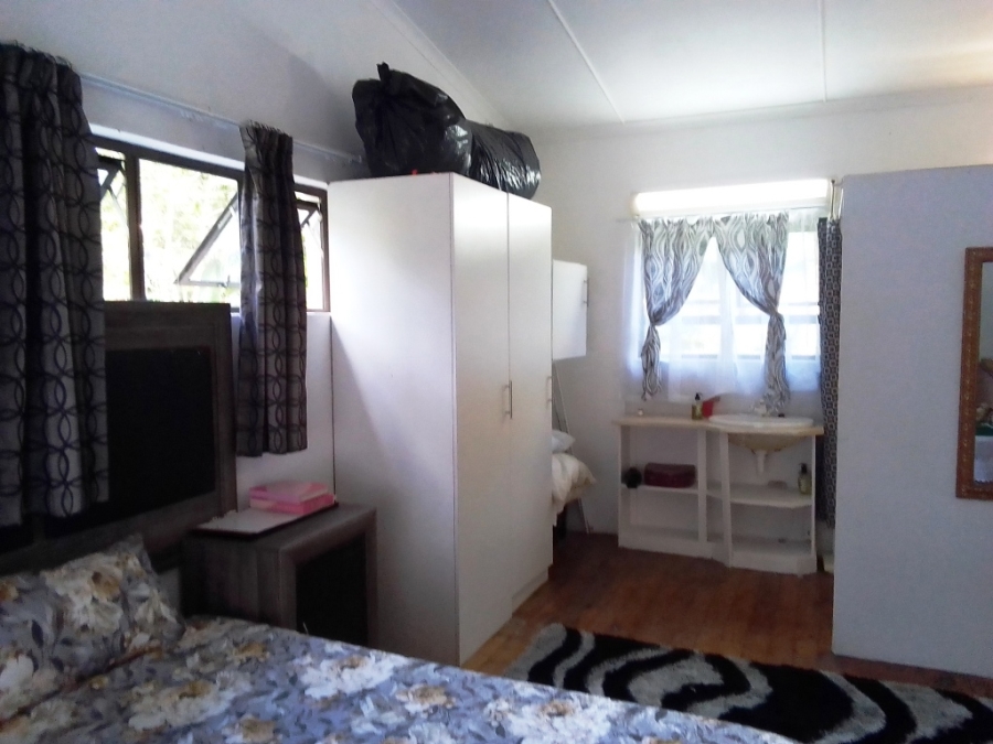 3 Bedroom Property for Sale in Umtentweni KwaZulu-Natal