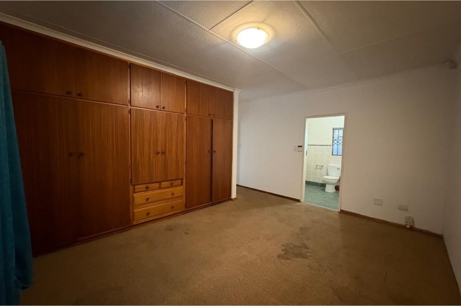 4 Bedroom Property for Sale in Aviary Hill KwaZulu-Natal