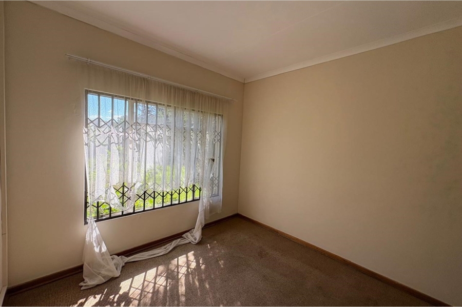 4 Bedroom Property for Sale in Aviary Hill KwaZulu-Natal