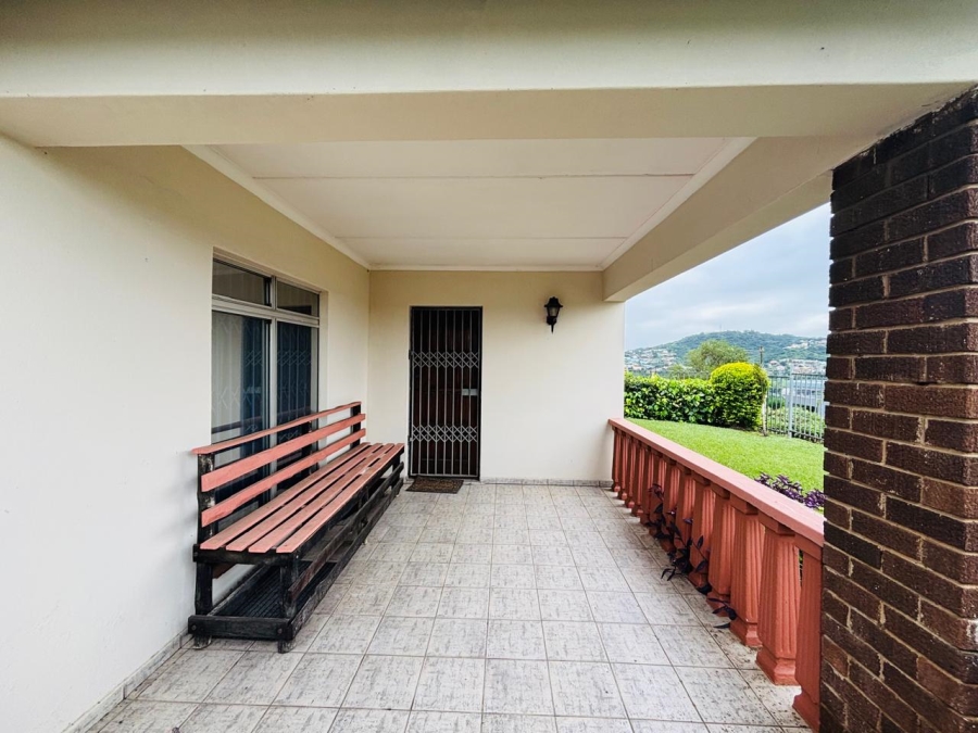 3 Bedroom Property for Sale in Newlands East KwaZulu-Natal