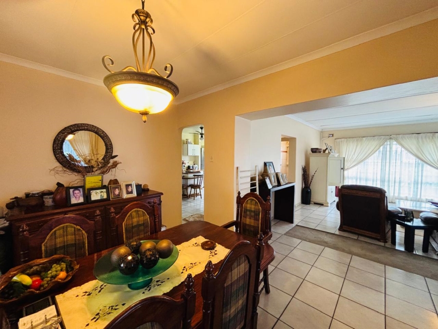 3 Bedroom Property for Sale in Newlands East KwaZulu-Natal
