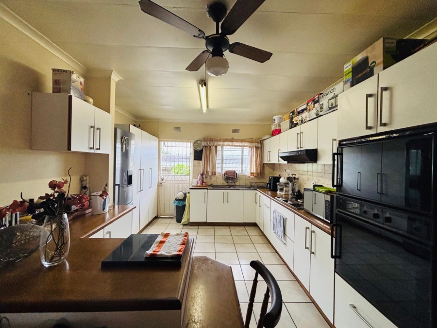 3 Bedroom Property for Sale in Newlands East KwaZulu-Natal