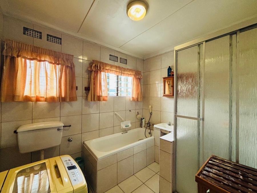 3 Bedroom Property for Sale in Newlands East KwaZulu-Natal