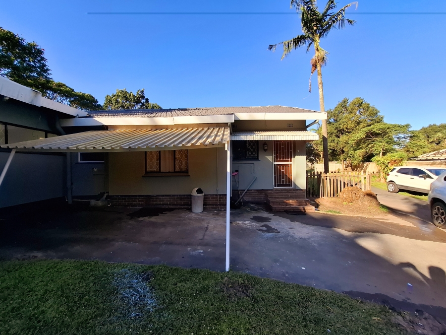 To Let 3 Bedroom Property for Rent in Manors KwaZulu-Natal