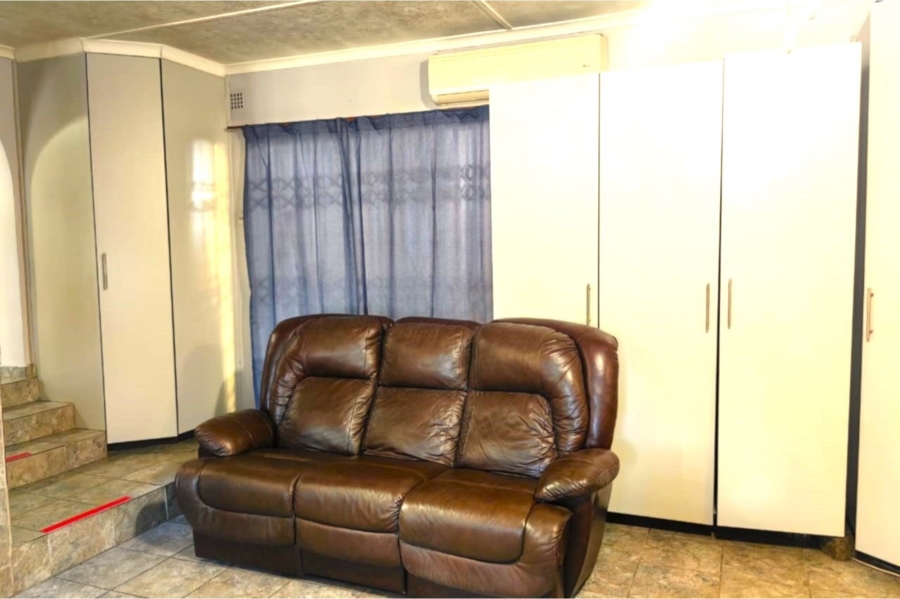 3 Bedroom Property for Sale in Meer En See KwaZulu-Natal