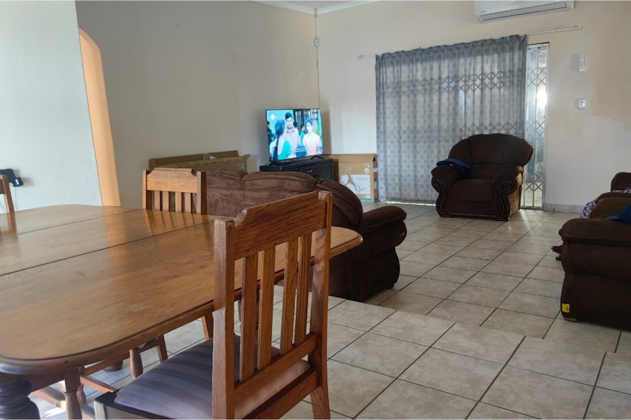 3 Bedroom Property for Sale in Meer En See KwaZulu-Natal