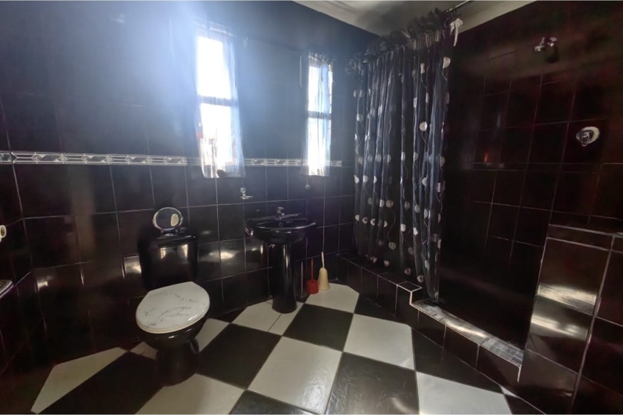 3 Bedroom Property for Sale in Meer En See KwaZulu-Natal