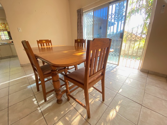 5 Bedroom Property for Sale in Meer En See KwaZulu-Natal