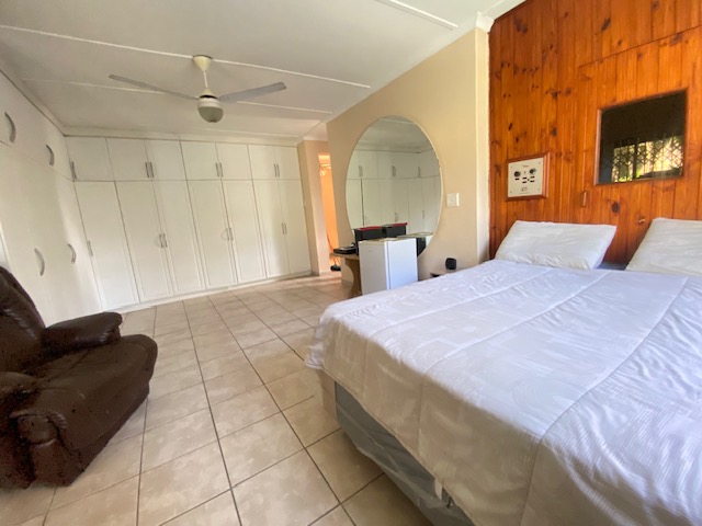 5 Bedroom Property for Sale in Meer En See KwaZulu-Natal