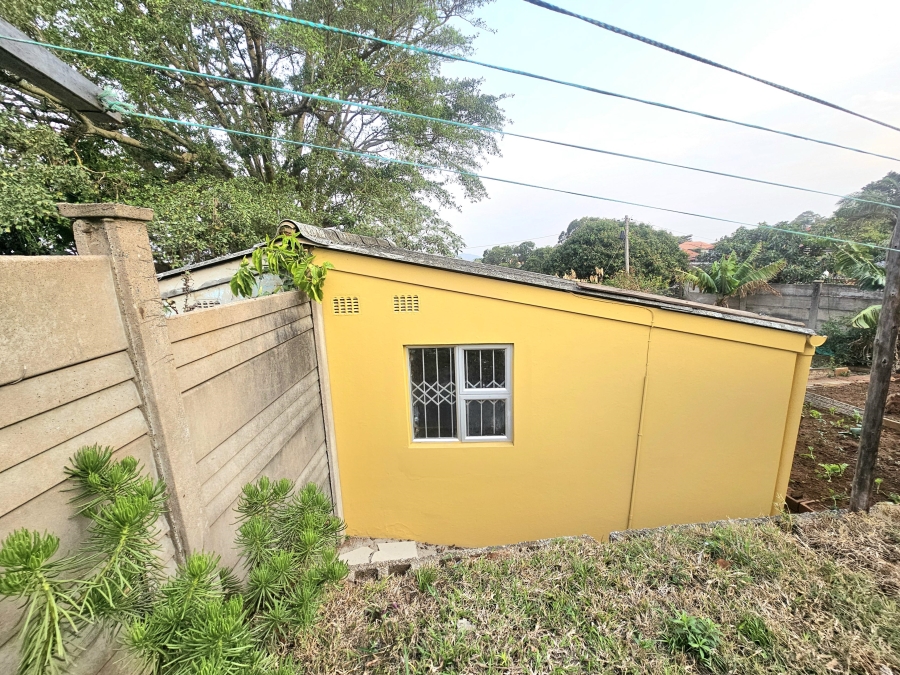 1 Bedroom Property for Sale in Woodlands KwaZulu-Natal