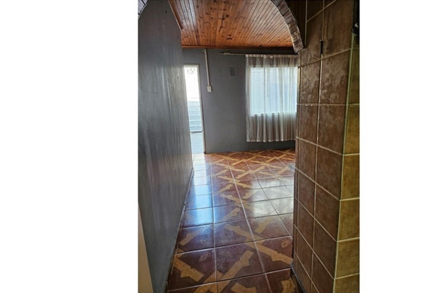 To Let 3 Bedroom Property for Rent in Northcroft KwaZulu-Natal