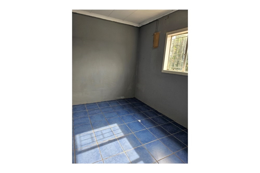 To Let 3 Bedroom Property for Rent in Northcroft KwaZulu-Natal