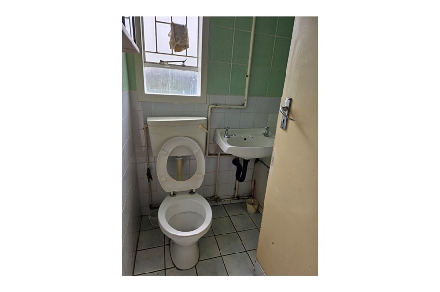 To Let 3 Bedroom Property for Rent in Northcroft KwaZulu-Natal