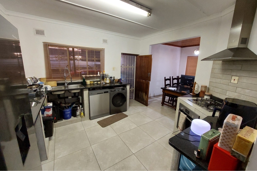To Let 3 Bedroom Property for Rent in Dunveria KwaZulu-Natal