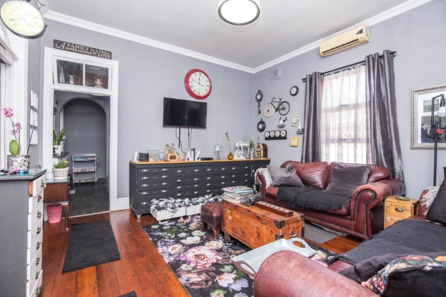 5 Bedroom Property for Sale in Glenwood KwaZulu-Natal