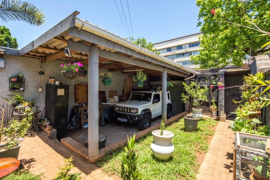 5 Bedroom Property for Sale in Glenwood KwaZulu-Natal