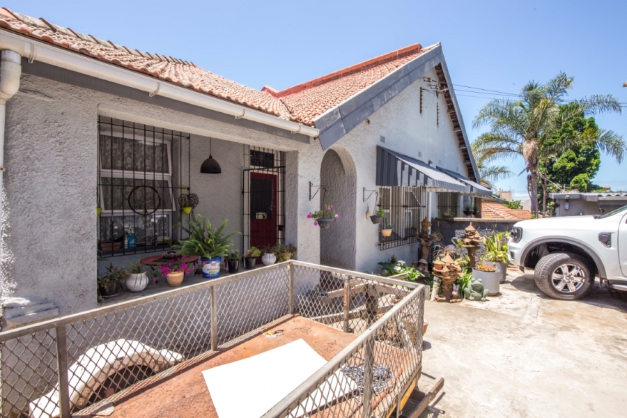 5 Bedroom Property for Sale in Glenwood KwaZulu-Natal