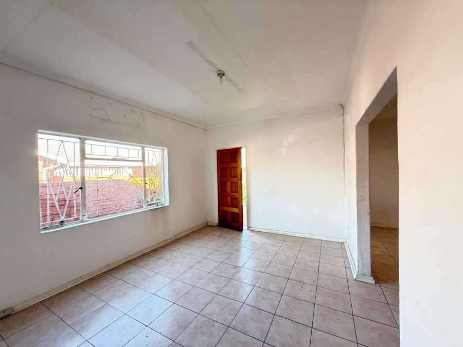 15 Bedroom Property for Sale in Paradise KwaZulu-Natal