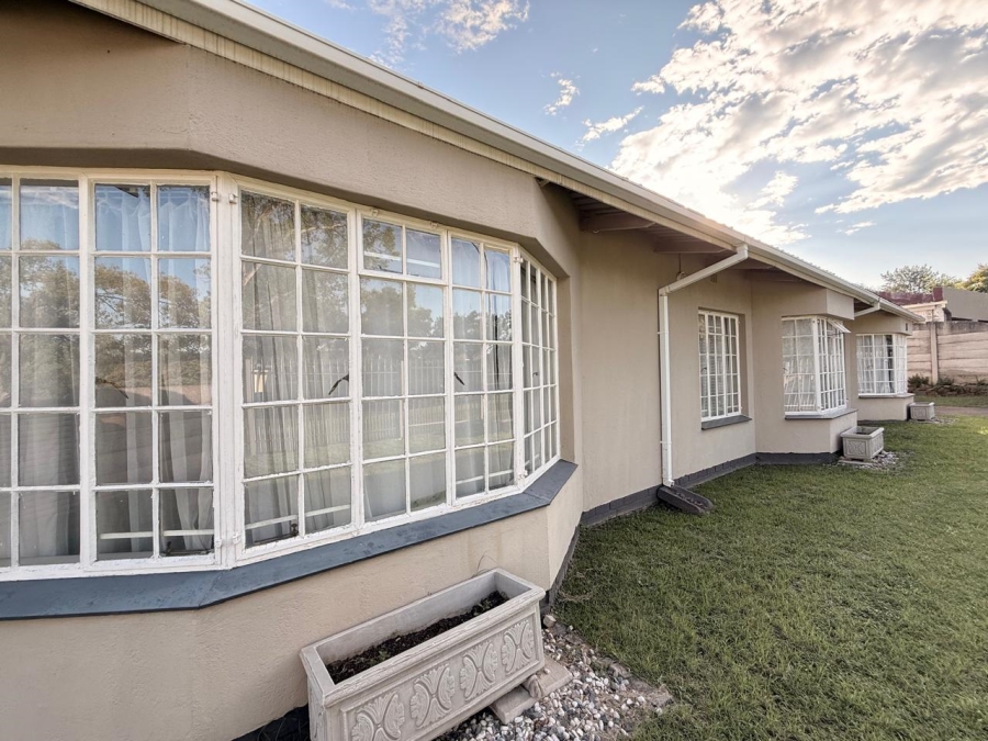 4 Bedroom Property for Sale in Huttenheights KwaZulu-Natal