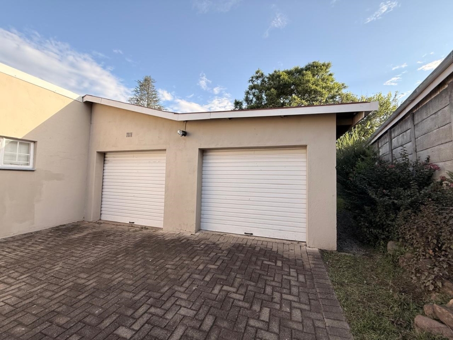 4 Bedroom Property for Sale in Huttenheights KwaZulu-Natal