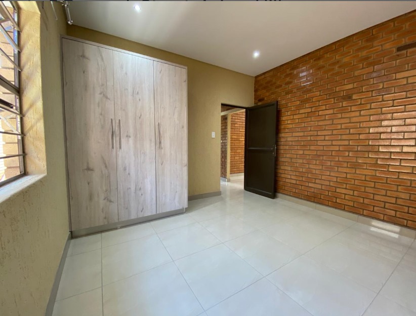 To Let 3 Bedroom Property for Rent in Aviary Hill KwaZulu-Natal