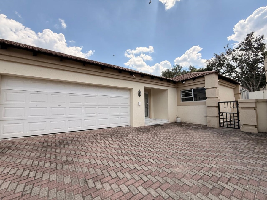 3 Bedroom Property for Sale in Aviary Hill KwaZulu-Natal