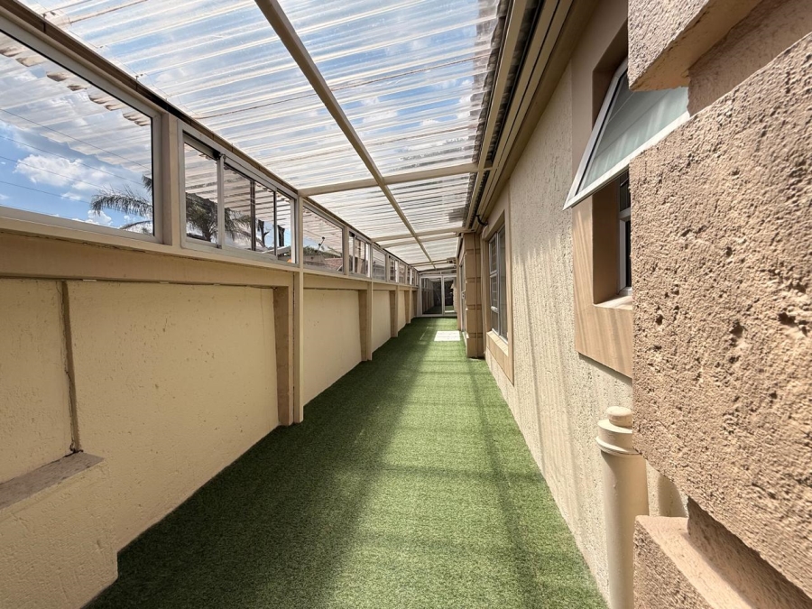 3 Bedroom Property for Sale in Aviary Hill KwaZulu-Natal
