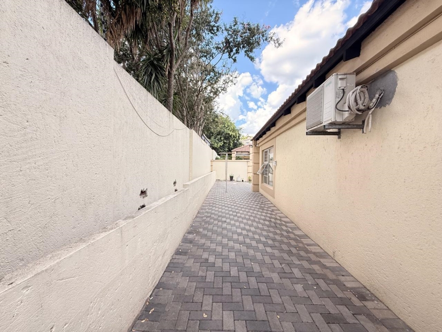 3 Bedroom Property for Sale in Aviary Hill KwaZulu-Natal
