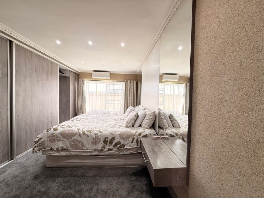 3 Bedroom Property for Sale in Aviary Hill KwaZulu-Natal