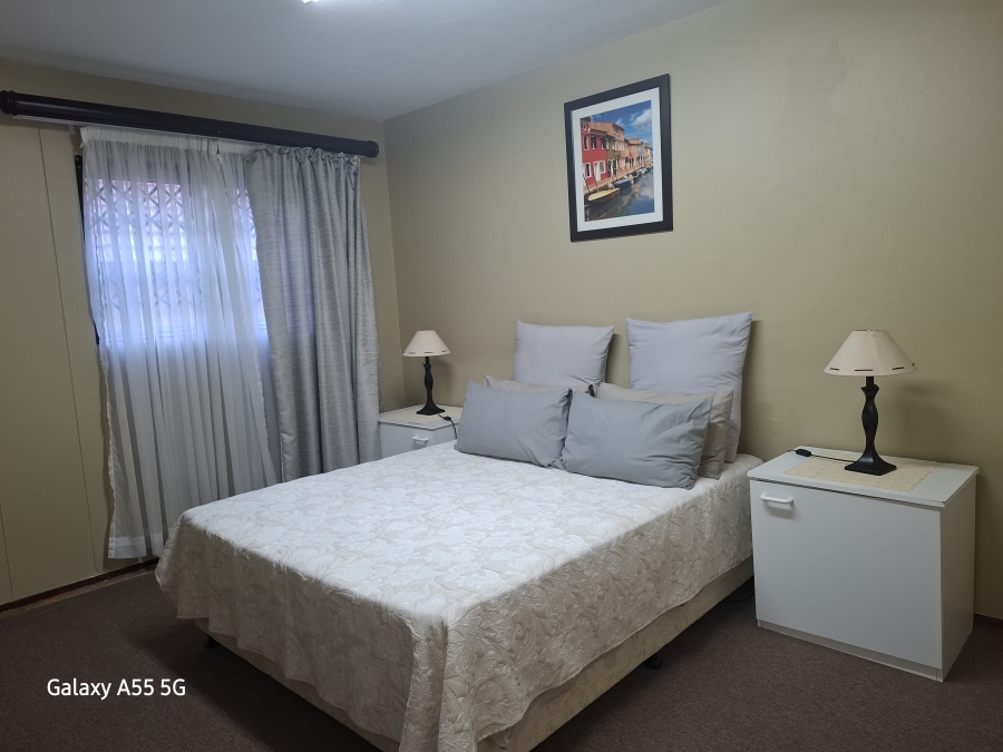 4 Bedroom Property for Sale in Lawrence Rocks KwaZulu-Natal