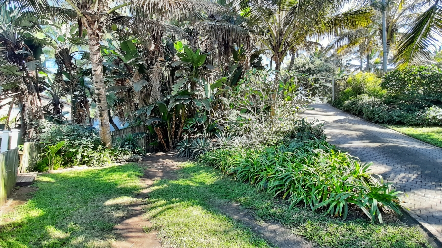 To Let 2 Bedroom Property for Rent in Salt Rock KwaZulu-Natal