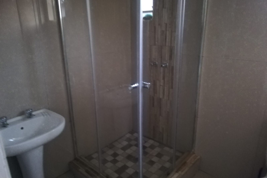 To Let 3 Bedroom Property for Rent in Redfern KwaZulu-Natal