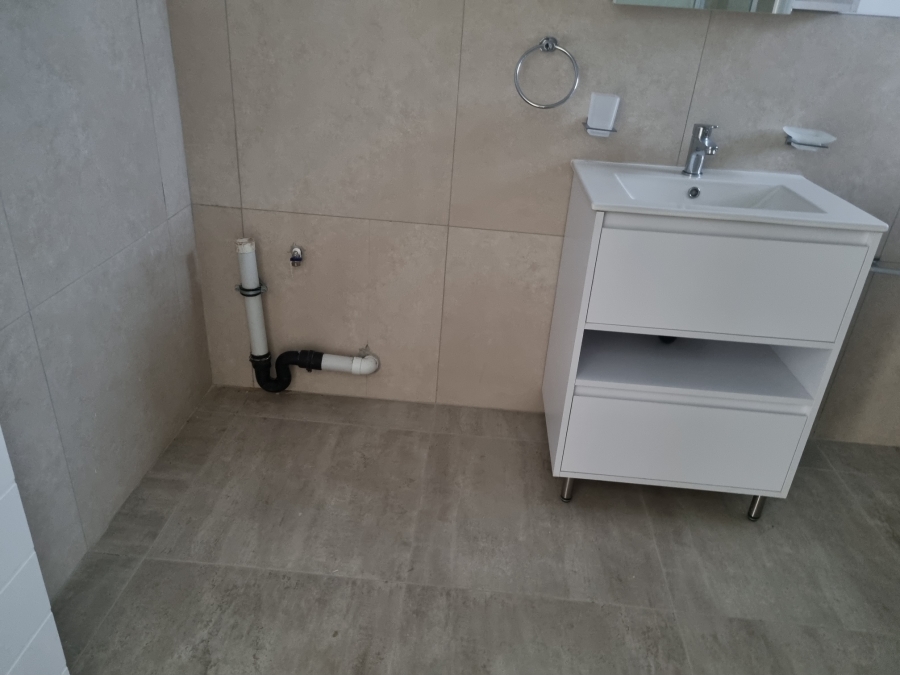 To Let 3 Bedroom Property for Rent in La Mercy KwaZulu-Natal