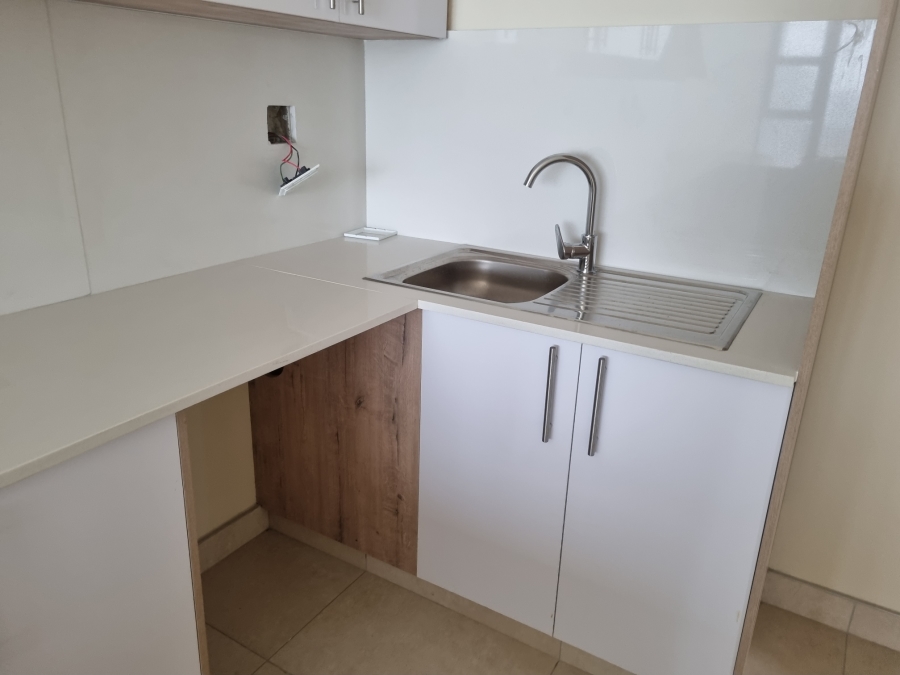 To Let 3 Bedroom Property for Rent in La Mercy KwaZulu-Natal